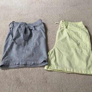 Women's  Shorts Size XL 100% Cotton 1 pr Salem Straits 1 pr Lee Sport Fit
